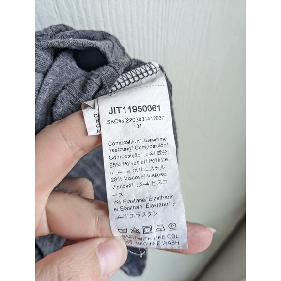 Shein Curve Women's Gray Ribbed V-Neck Short Sleeve Romper Size 1XL - Picture 4 of 5